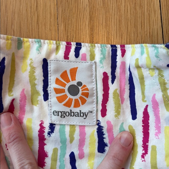 Ergobaby Doll Carrier Colorful SSC Stuffed Animal Babywearing Toy - Picture 4 of 6